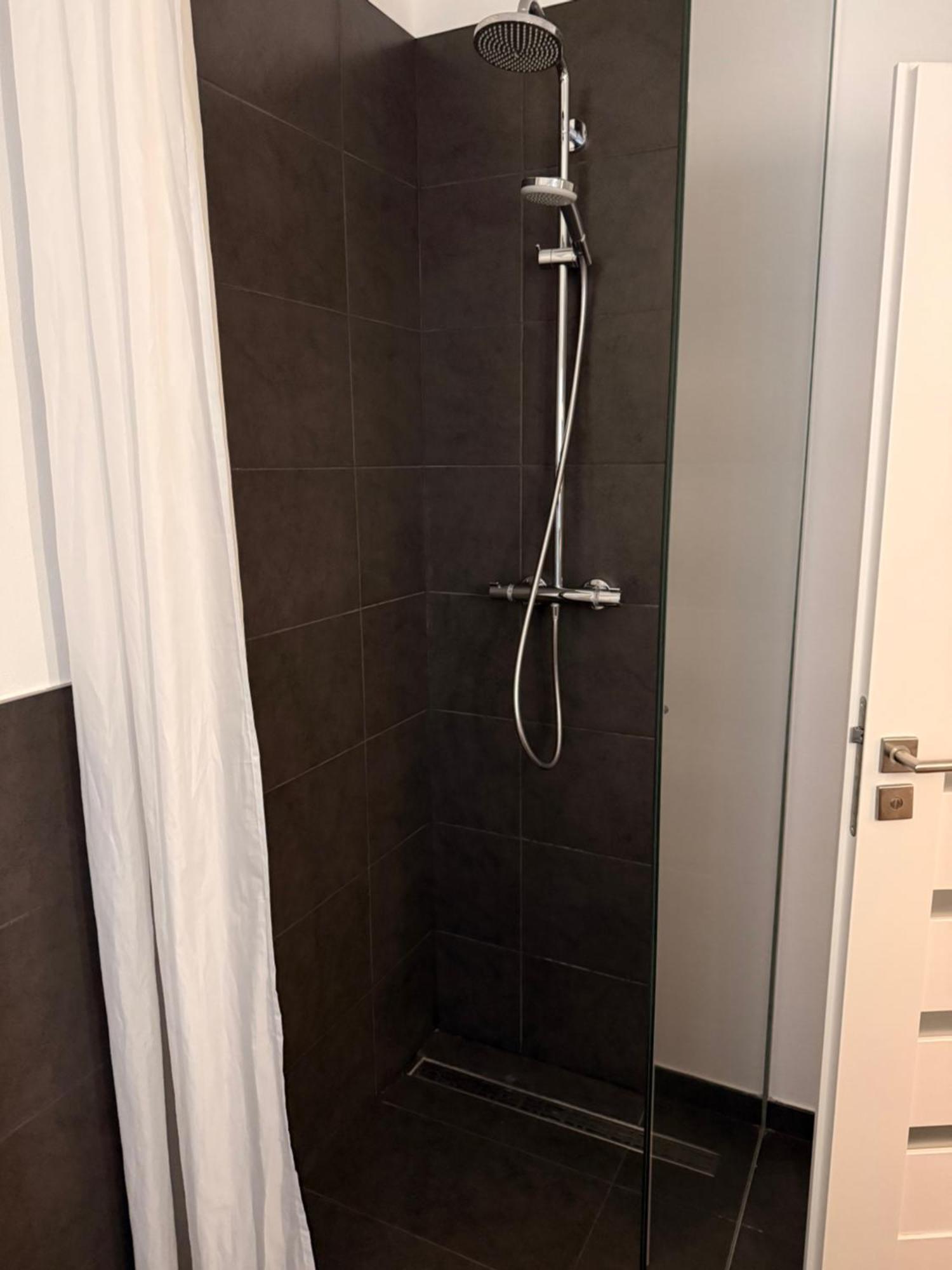 Modernes 1 Zimmerapartment Nahe Frankfurt Am Main Хойзенштамм Экстерьер фото
