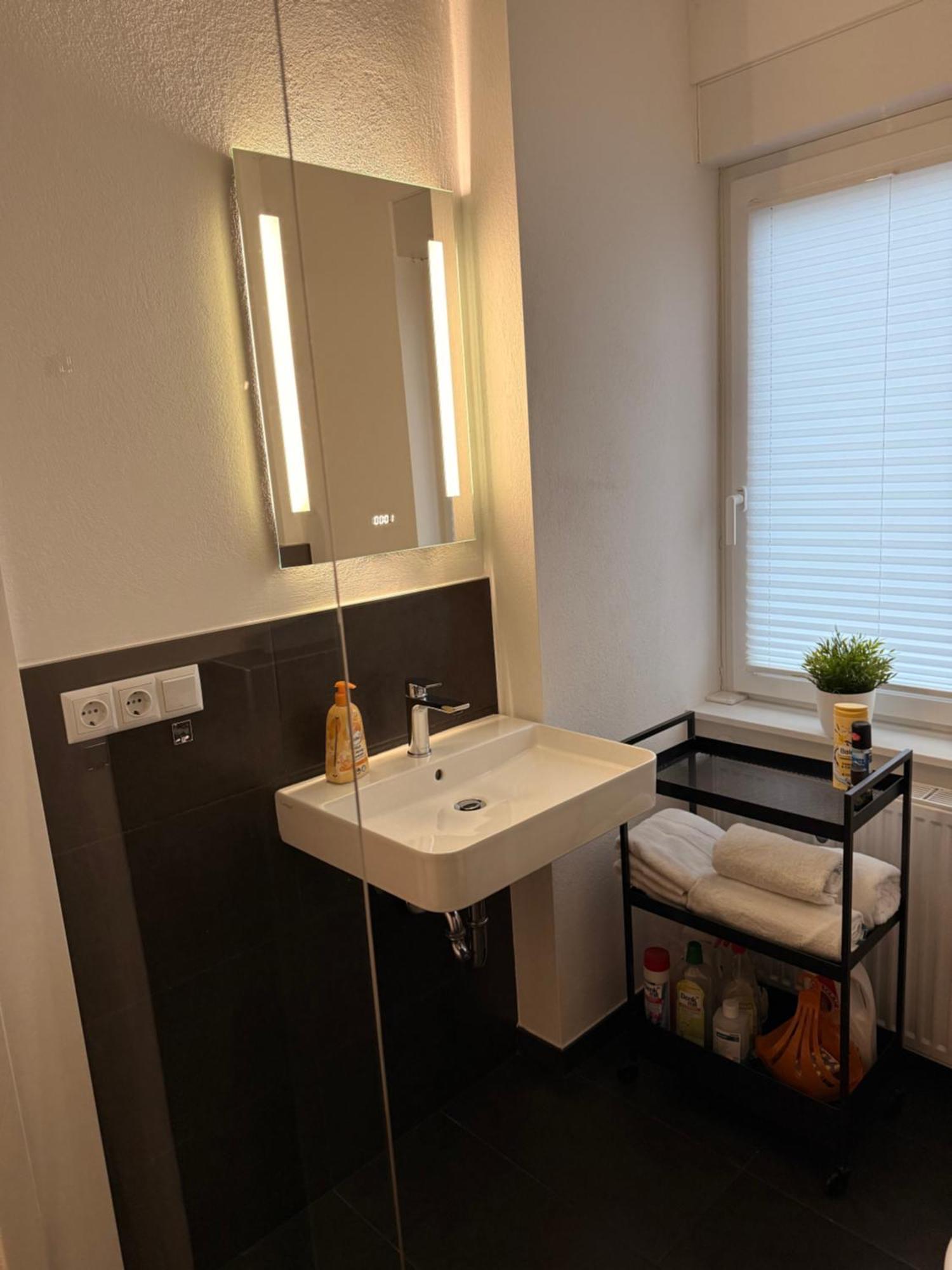 Modernes 1 Zimmerapartment Nahe Frankfurt Am Main Хойзенштамм Экстерьер фото